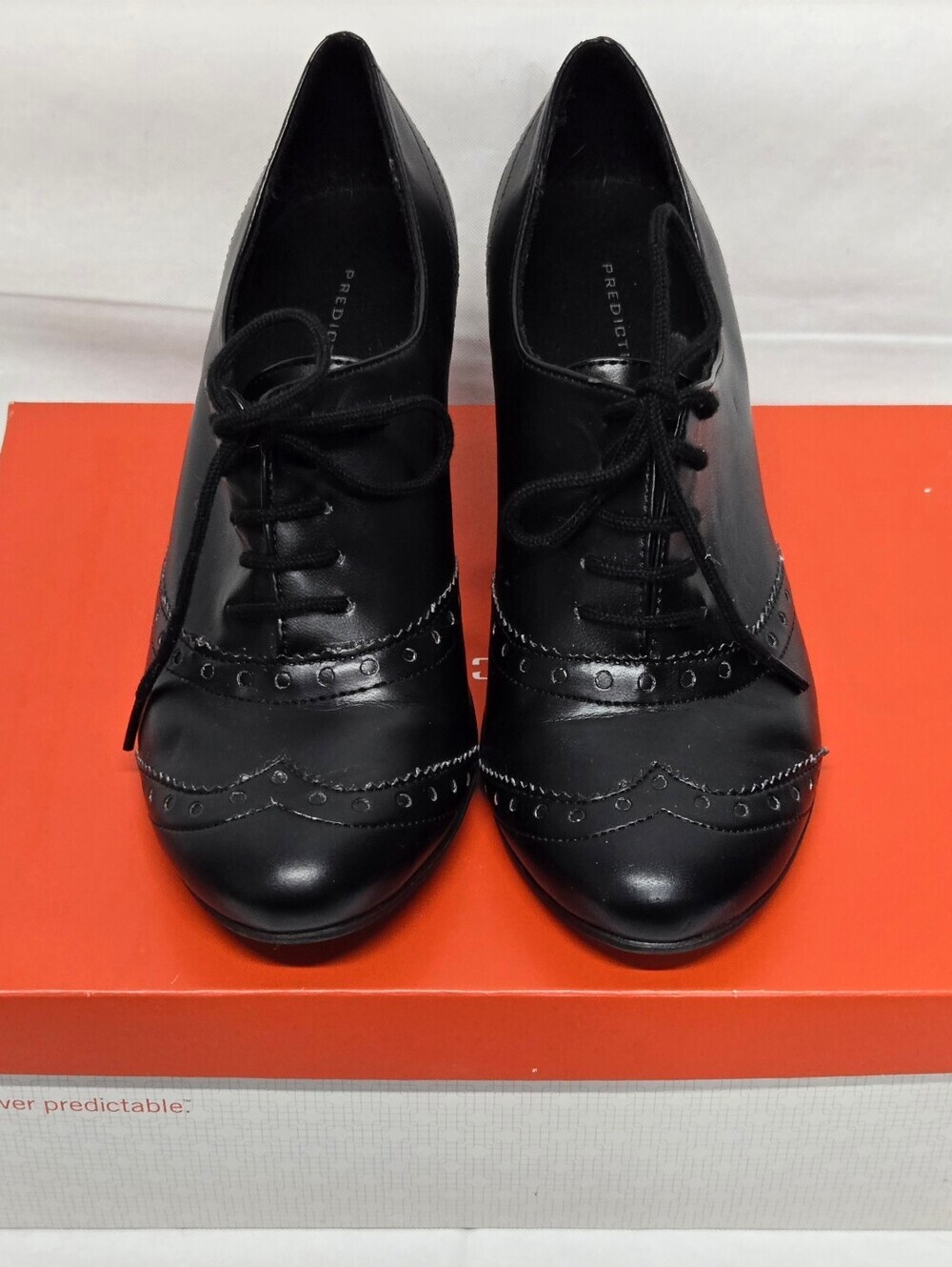 Predictions Black Oxford Lace Up Granny Style Heeled Shoes Brogue Details 6W